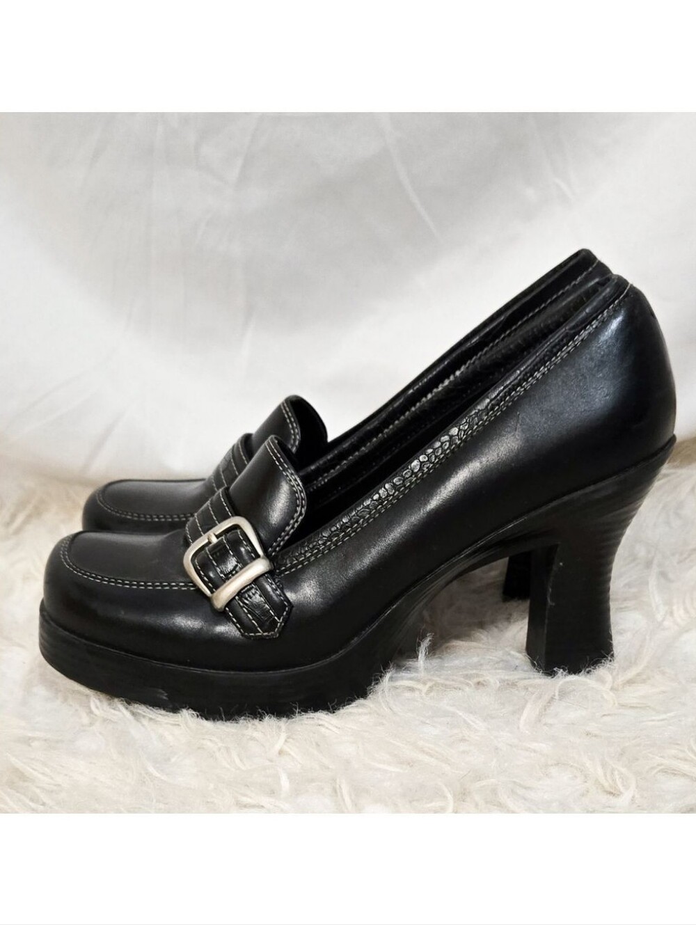 Vintage Y2K Heels LEI Loafers Buckle Preppy Gothic Whimsigoth Black Buckle